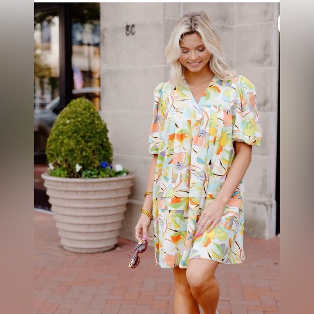 Karlie Pastel Floral Mini Dress actual dress is on following pictures